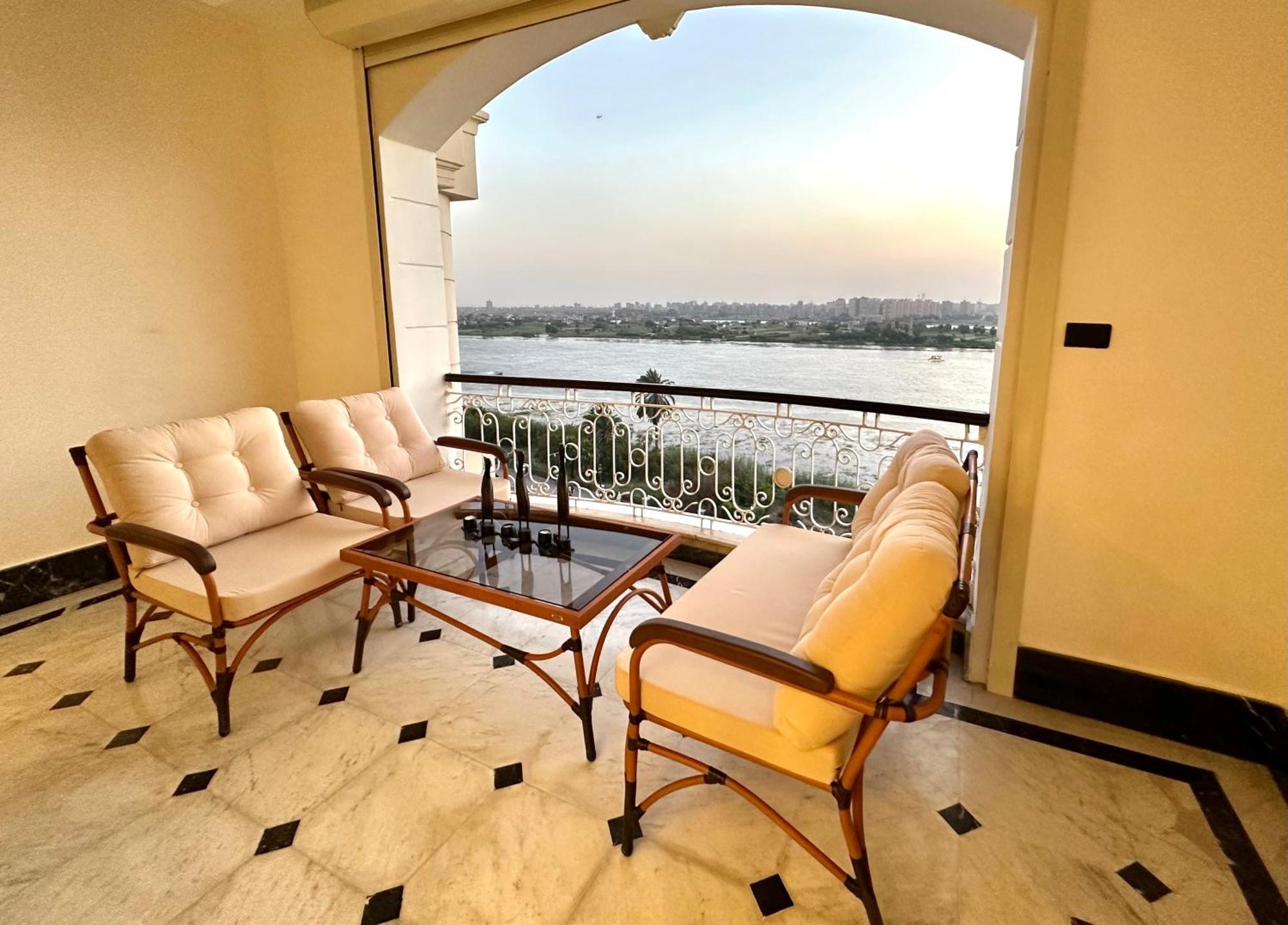Luxury Nile View , Cornish Nile Apartment